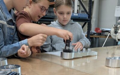 Bingo for Kids – Bolandschüler entdecken Technik und Büroalltag bei Lübbering